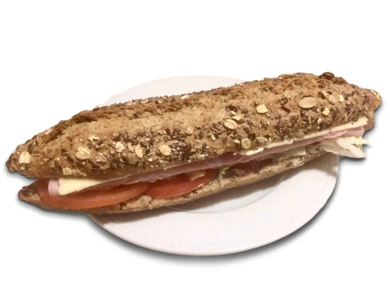 Bocadillo de jamón y queso. 1 unidad