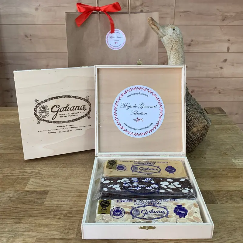 Caja regalo trio de turrones artesanos Galiana