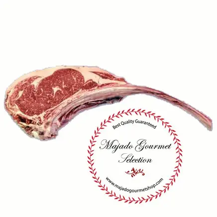Chuletón de vaca vieja Tomahawk raza Simmental