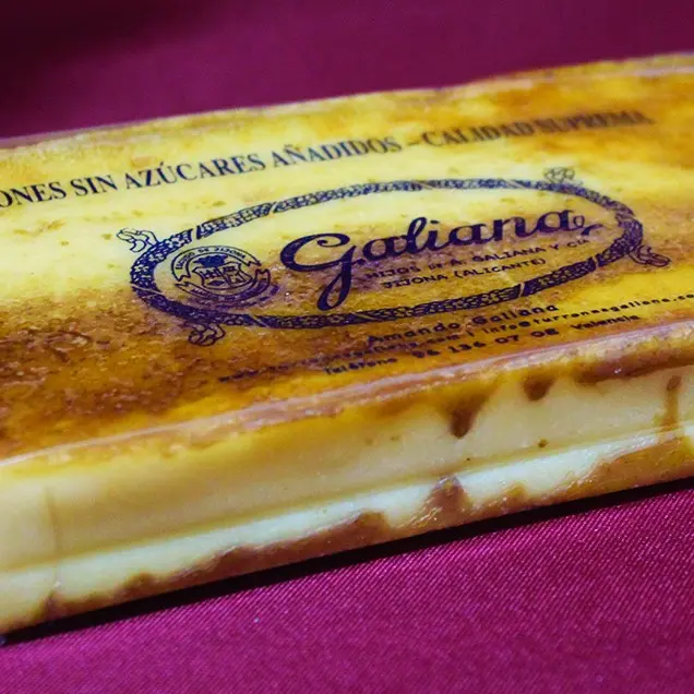 Turrón de yema tostada sin azúcar añadido